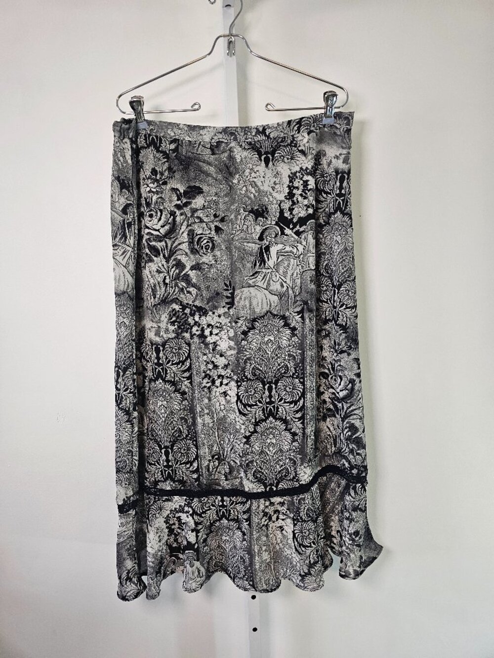 Sag Harbor Skirt Black Gray Midi Floral Whimsigoth Dark Academia 16